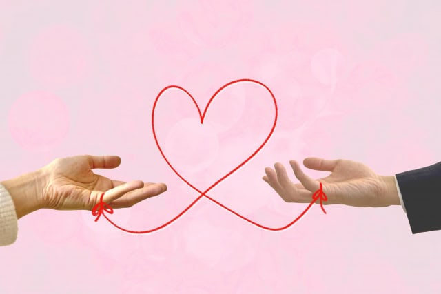 ハートでつながる指先